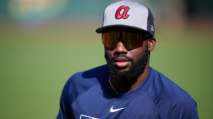 Atlanta Braves center fielder Michael Harris II (23) warms up on the field before the game between the San Francisco Giants and the Atlanta Braves at Oracle Park.