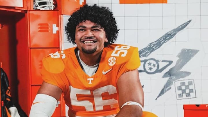 Douglas Utu visits Tennessee