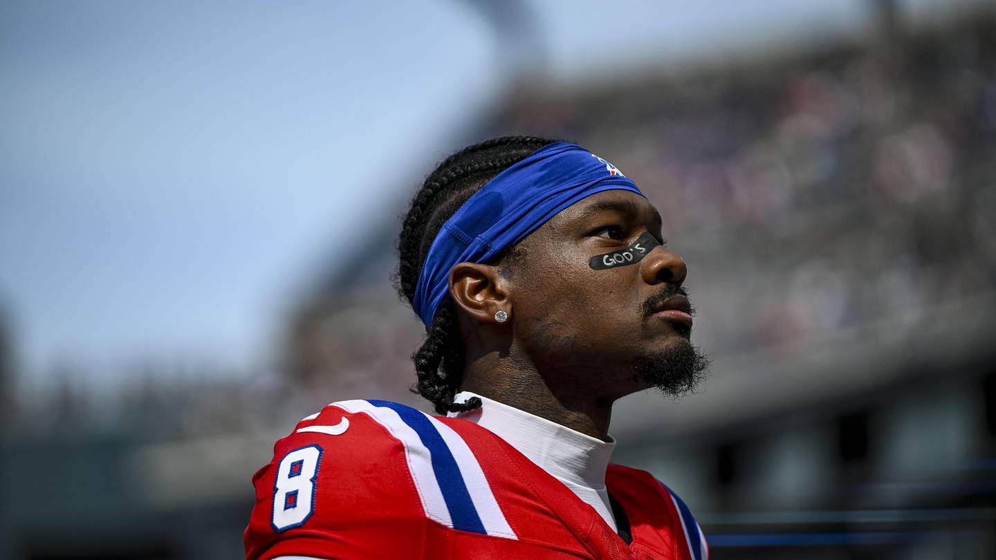 Ex-Patriots Teammates Want Stefon Diggs Back, But Reunion Feels Unlikely