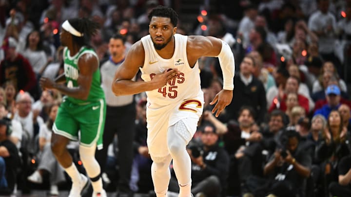 Donovan Mitchell suena para unirse a los Lakers