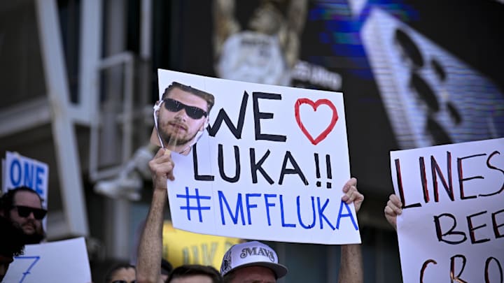 Feb 8, 2025; Dallas, Texas, USA; Dallas Mavericks fans gather outside the arena before the game between the Dallas and the Houston Rockets to protest the Nico Harrison trade of former Mavericks point guard Luka Doncic to the Los Angeles Lakers. Mandatory Credit: Jerome Miron-Imagn Images Feb 8, 2025; Dallas, Texas, USA; Dallas Mavericks fans gather outside the arena before the game between the Dallas and the Houston Rockets to protest the Nico Harrison trade of former Mavericks point guard Luka Doncic to the Los Angeles Lakers. Mandatory Credit: Jerome Miron-Imagn Images