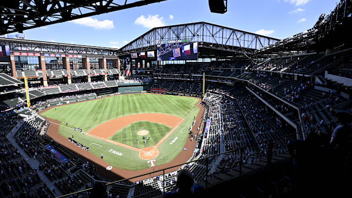 Sep 25, 2025; Arlington, Texas, USA; A view of the open roof during the first inning between the Texas Rangers and the Minnesota Twins at Globe Life Field. Mandatory Credit: Jerome Miron-Imagn Images Sep 25, 2025; Arlington, Texas, USA; A view of the open roof during the first inning between the Texas Rangers and the Minnesota Twins at Globe Life Field. Mandatory Credit: Jerome Miron-Imagn Images