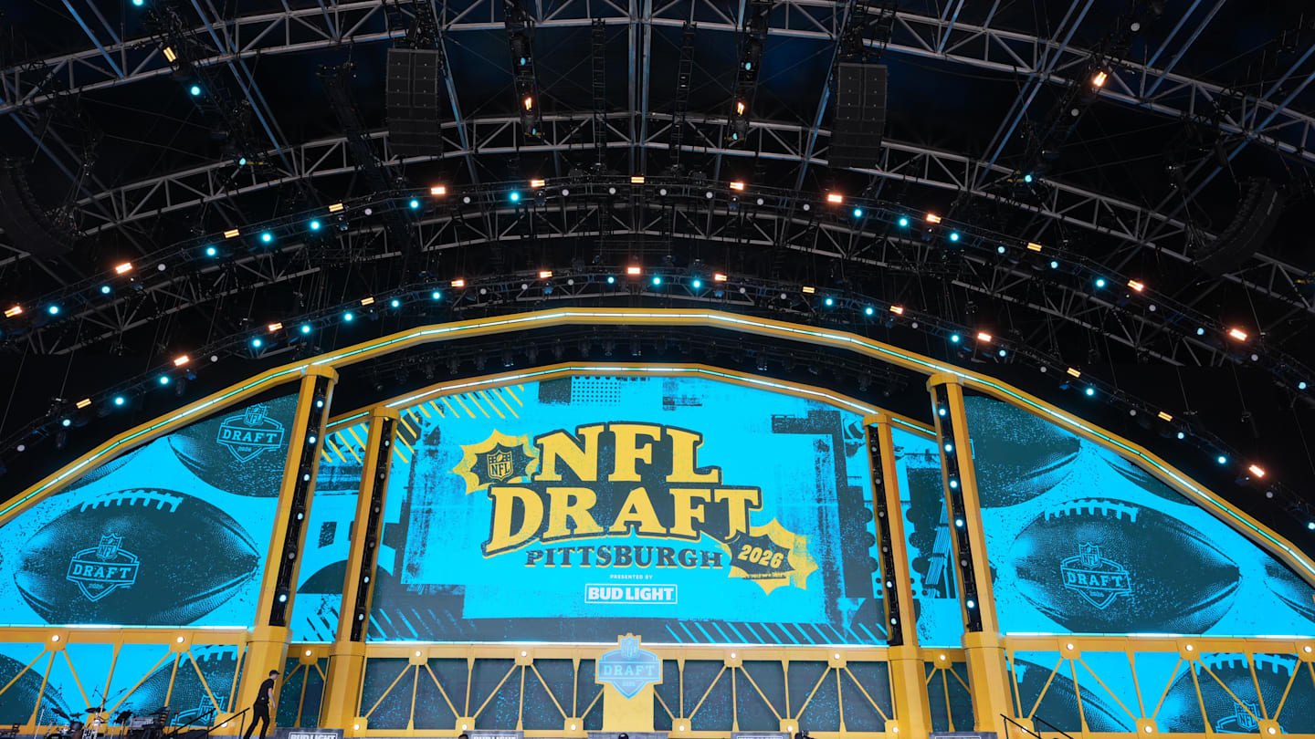 Identifying Biggest Positions of Need for Titans on Day 3 of NFL Draft