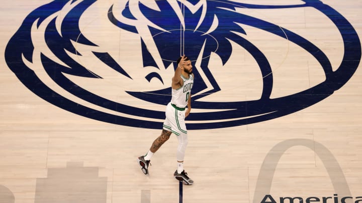 Jayson Tatum wore the Jordan Tatum 3 "Snakeskin" sneakers. Jayson Tatum wore the Jordan Tatum 3 "Snakeskin" sneakers.