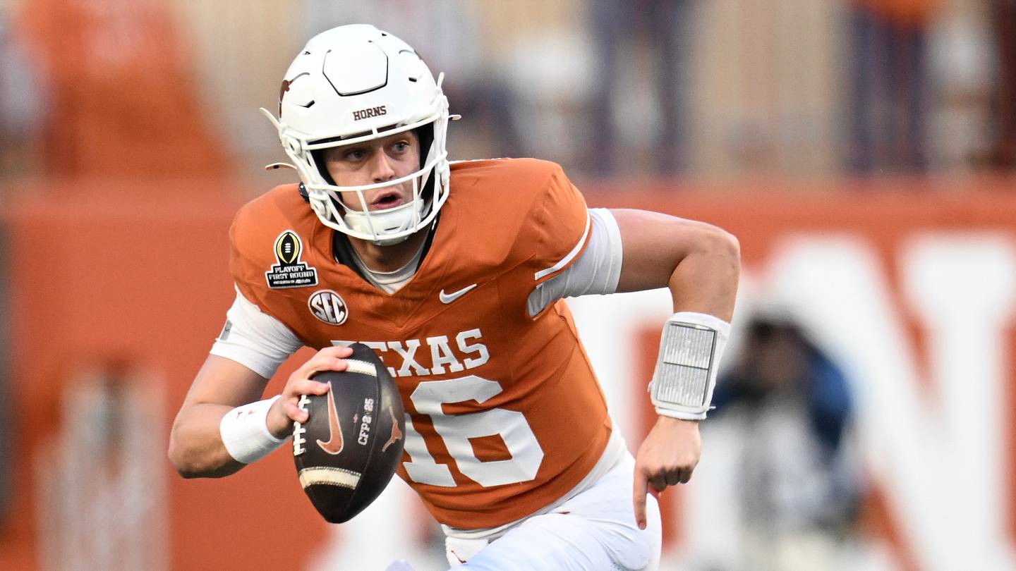 Arch Manning Set to Lead Texas Longhorns in 2025