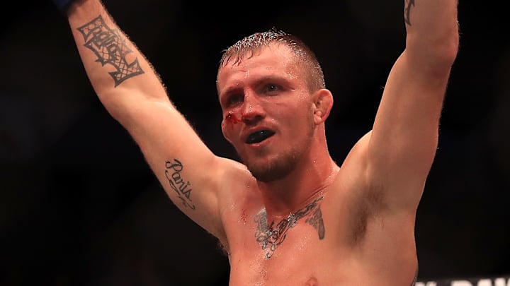 UFC 211: Miocic v Dos Santos 2