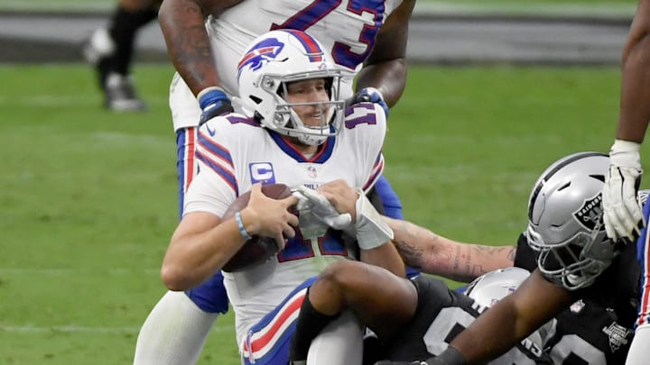 Buffalo Bills v Las Vegas Raiders