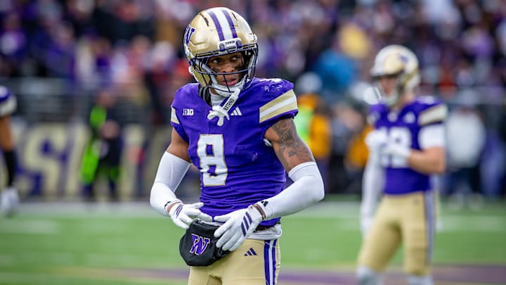 Tacario Davis played in just seven games for the Huskies because of injuries. 