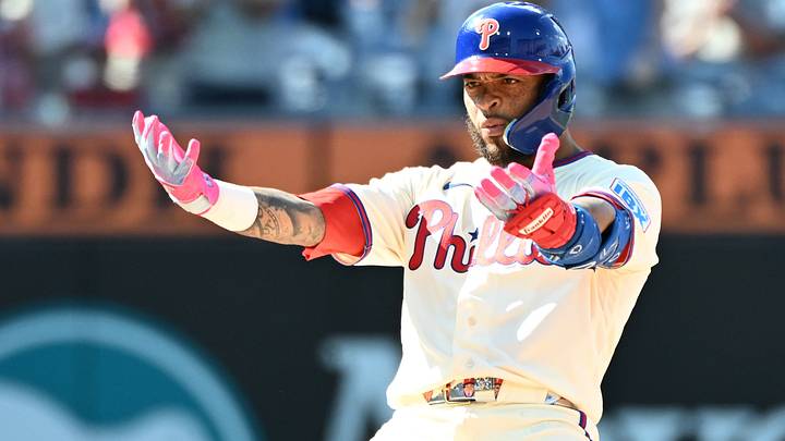 Aug 23, 2026; Philadelphia, Pennsylvania, USA; Philadelphia Phillies left fielder Edmundo Sosa (33) reacts after hitting a three RBI double against the St. Louis Cardinals during the ninth inning at Citizens Bank Park. Mandatory Credit: Eric Hartline-Imagn Images Aug 23, 2026; Philadelphia, Pennsylvania, USA; Philadelphia Phillies left fielder Edmundo Sosa (33) reacts after hitting a three RBI double against the St. Louis Cardinals during the ninth inning at Citizens Bank Park. Mandatory Credit: Eric Hartline-Imagn Images