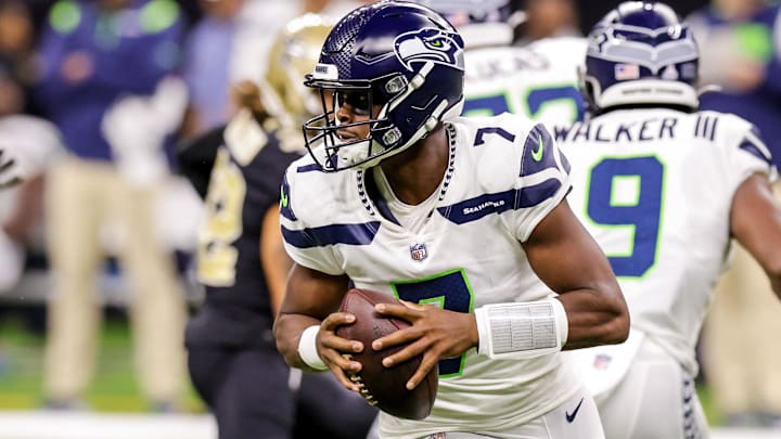  Seattle Seahawks quarterback Geno Smith (7) 