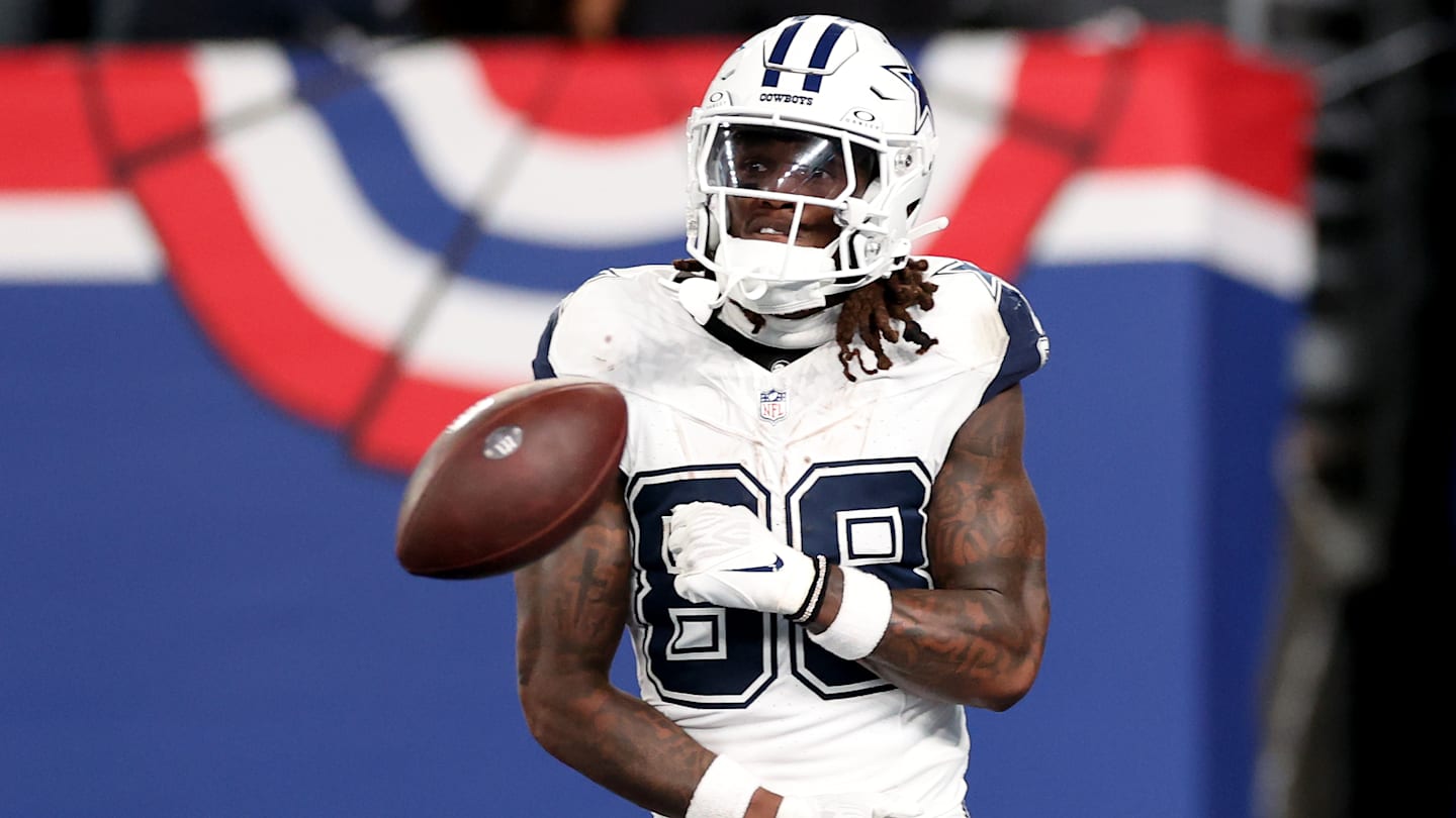 Refs ruined CeeDee Lamb's perfect TD celebration with bogus penalty