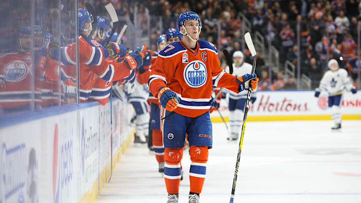 Toronto Maple Leafs v Edmonton Oilers