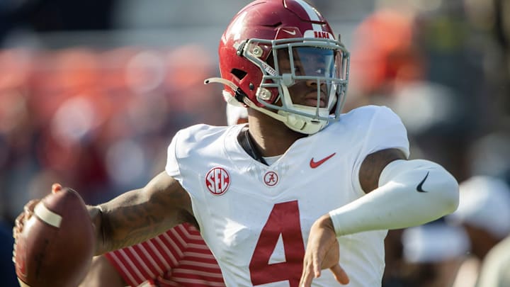 Alabama v Auburn
