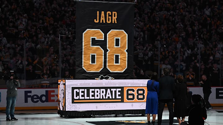 Jaromir Jagr is remembered as one of the all-time greatest Pittsburgh Penguins players.