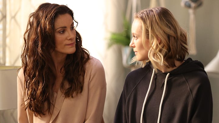STATION 19 - ÒComfortably NumbÓ Ð Ben finally faces the health issues he has been putting off. Meanwhile, Jack and Inara help their neighbor out of a trashy situation, and Carina and Maya reevaluate their relationship on a new episode of ÒStation 19,Ó THURSDAY, MAY 20 (8:00-9:00 p.m. EDT), on ABC. (ABC/Raymond Liu)
STEFANIA SPAMPINATO