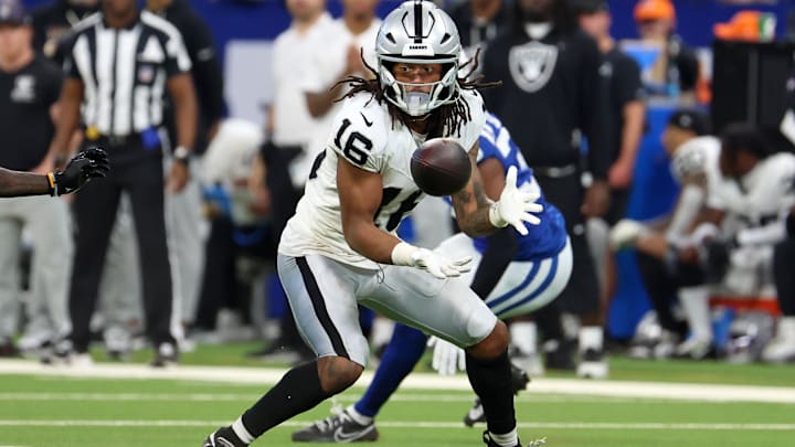 Oct 5, 2025; Indianapolis, Indiana, USA; Las Vegas Raiders wide receiver Jakobi Meyers (16) makes a catch against the Indianapolis Colts during the second half at Lucas Oil Stadium. Mandatory Credit: Trevor Ruszkowski-Imagn Images Oct 5, 2025; Indianapolis, Indiana, USA; Las Vegas Raiders wide receiver Jakobi Meyers (16) makes a catch against the Indianapolis Colts during the second half at Lucas Oil Stadium. Mandatory Credit: Trevor Ruszkowski-Imagn Images