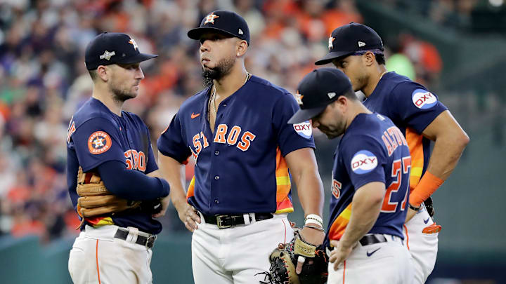 Houston podría anunciar algunos movimientos antes del Opening Day