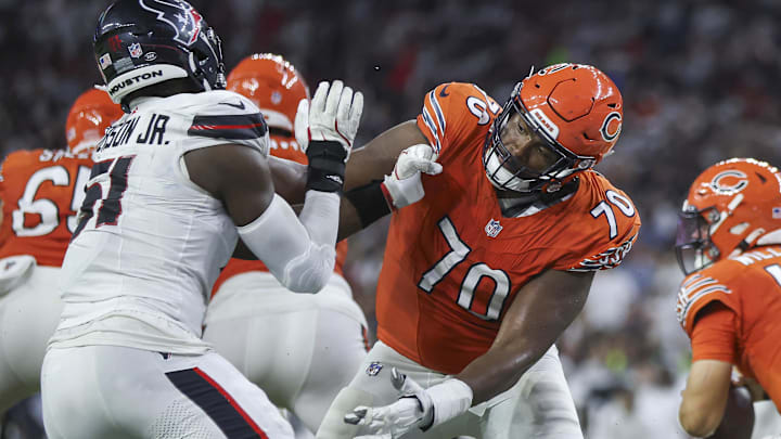 Bears offensive tackle Braxton Jones needs an extension after this year but drafting someone for the spot makes more sense. Bears offensive tackle Braxton Jones needs an extension after this year but drafting someone for the spot makes more sense.