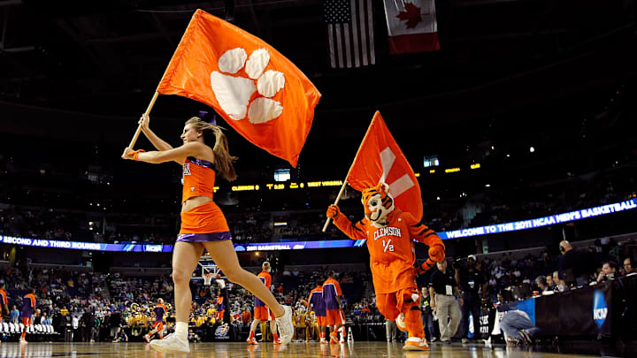 Clemson v West Virginia