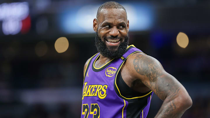 Los Angeles Lakers v Indiana Pacers