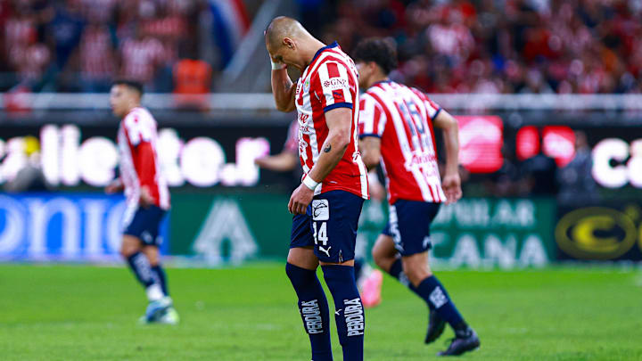 Chivas v Atlas - Play-In Torneo Apertura 2024 Liga MX