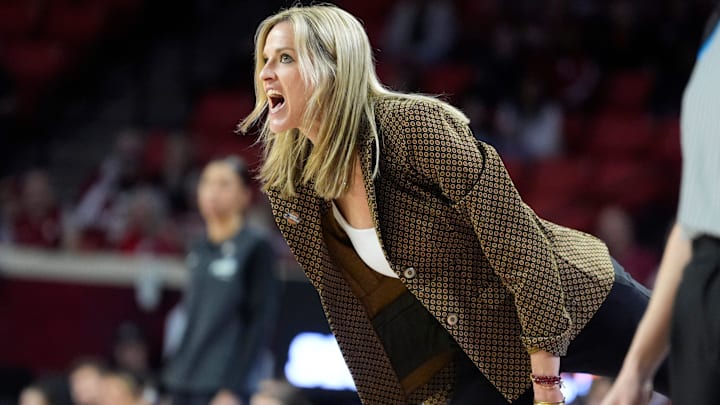 Oklahoma women's head coach Jennie Baranczyk Oklahoma women's head coach Jennie Baranczyk