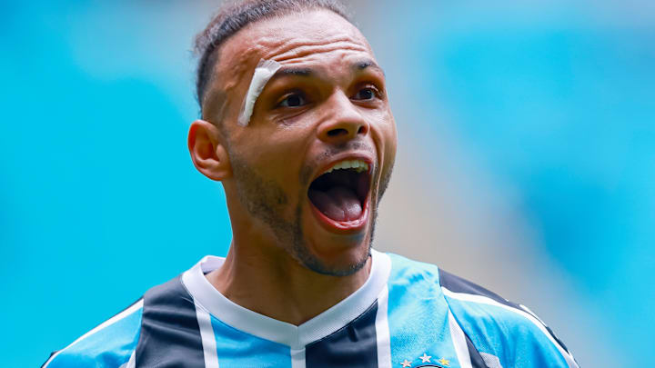 Braithwaite foi uma das boas notícias do ano