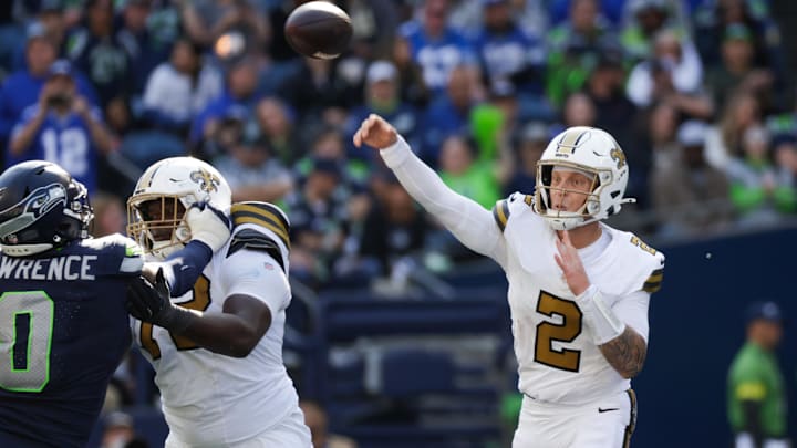 Sep 21, 2025; Seattle, Washington, USA; New Orleans Saints quarterback Spencer Rattler (2) throws the ball during the third quarter against the Seattle Seahawks at Lumen Field. Mandatory Credit: Joe Nicholson-Imagn Images Sep 21, 2025; Seattle, Washington, USA; New Orleans Saints quarterback Spencer Rattler (2) throws the ball during the third quarter against the Seattle Seahawks at Lumen Field. Mandatory Credit: Joe Nicholson-Imagn Images