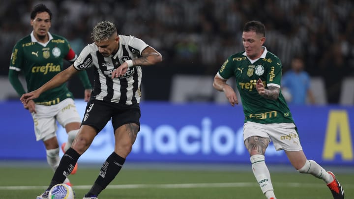 Botafogo e Palmeiras voltam a se enfrentar nesta quarta-feira