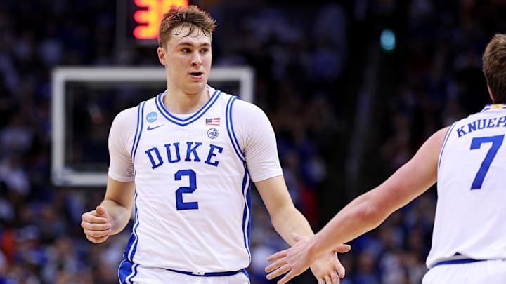 Mar 29, 2025; Newark, NJ, USA; Duke Blue Devils forward Cooper Flagg (2) celebrates with guard Kon Knueppel (7)