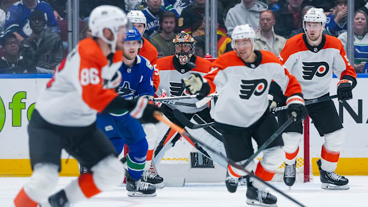 Philadelphia Flyers v Vancouver Canucks