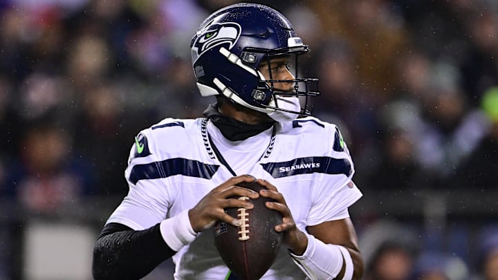 Seattle Seahawks quarterback Geno Smith looks to pass against the Chicago Bears.