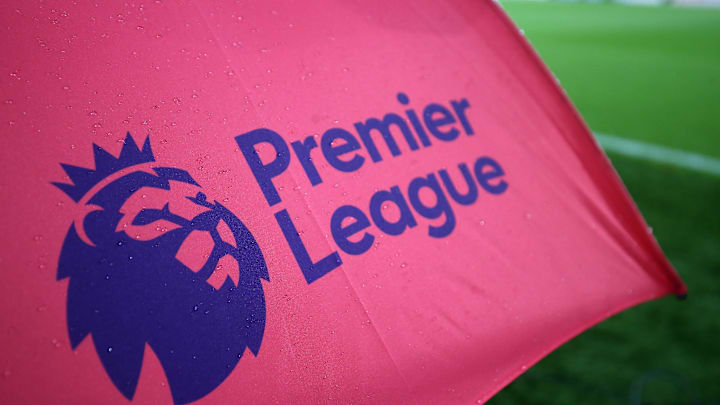 La Premier League récompense trois anciennes légendes.