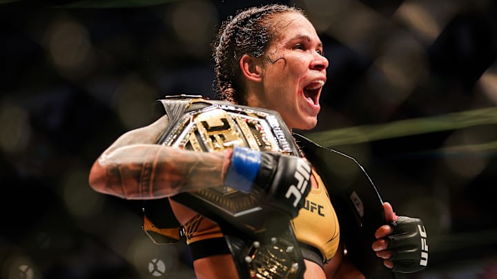 Nunes recuperó el campeonato mundial del peso Gallo en la UFC