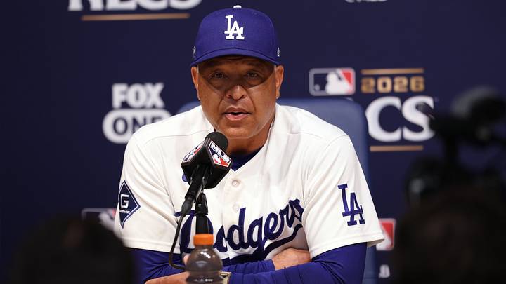 Oct 14, 2026; Los Angeles, California, USA; Los Angeles Dodgers manager Dave Roberts speaks in a press conference after game three of the NLCS for the 2026 MLB Playoffs against the Milwaukee Brewers at Uniqlo Field at Dodger Stadium. Mandatory Credit: Kiyoshi Mio-Imagn Images Oct 14, 2026; Los Angeles, California, USA; Los Angeles Dodgers manager Dave Roberts speaks in a press conference after game three of the NLCS for the 2026 MLB Playoffs against the Milwaukee Brewers at Uniqlo Field at Dodger Stadium. Mandatory Credit: Kiyoshi Mio-Imagn Images