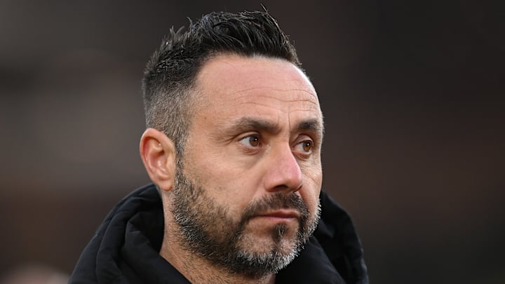 Roberto De Zerbi et l'OM défient Valence en match amical. 