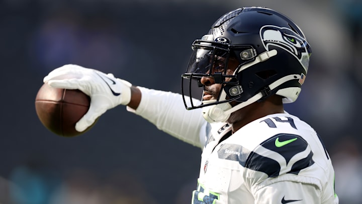 Seattle Seahawks v Los Angeles Rams