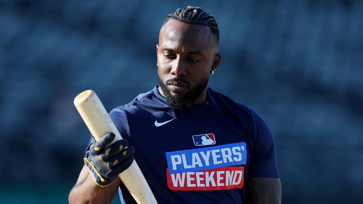 Mariners Should Give Randy Arozarena a Qualifying Offer to Fuel Free-Agent Pursuit