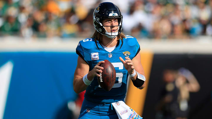 Jacksonville Jaguars quarterback Trevor Lawrence (16) looks to pass during the fourth quarter of an NFL football matchup Sunday, Oct. 27, 2024 at EverBank Stadium in Jacksonville, Fla. The Packers edged the Jaguars 30-27 on a last-second field goal. [Corey Perrine/Florida Times-Union]
