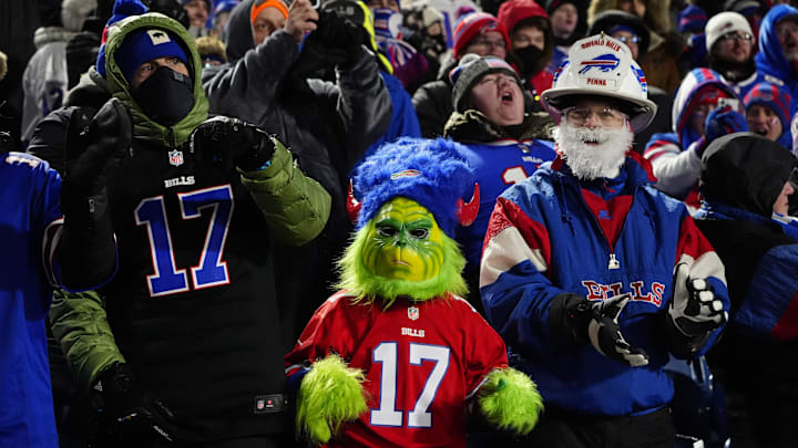 The holiday season is here and with it, SI's suggestions for the most useful gifts for each NFL team.