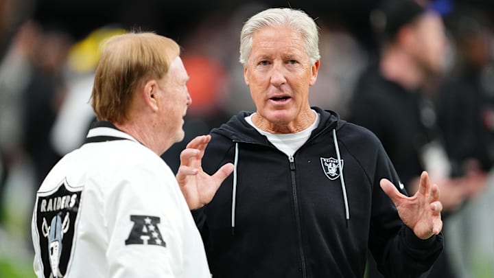 Chicago Bears v Las Vegas Raiders