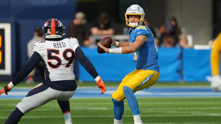 Jan 2, 2022; Inglewood, California, USA; Los Angeles Chargers quarterback Justin Herbert (10) throws