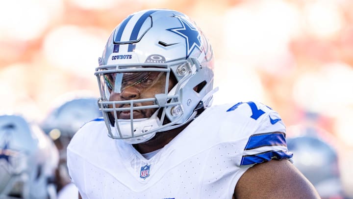 October 8, 2023; Santa Clara, California, USA; Dallas Cowboys guard Chuma Edoga (71) before the game against the San Francisco 49ers at Levi's Stadium. Mandatory Credit: Kyle Terada-Imagn Images