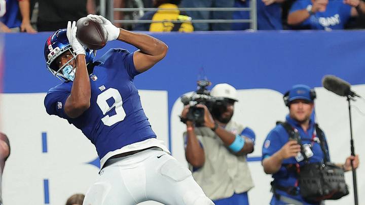 Sep 13, 2026; East Rutherford, New Jersey, USA; New York Giants tight end Isaiah Likely (9) makes a catch for a touchdown against the Dallas Cowboys during the second quarter at MetLife Stadium. Mandatory Credit: Brad Penner-Imagn Images Sep 13, 2026; East Rutherford, New Jersey, USA; New York Giants tight end Isaiah Likely (9) makes a catch for a touchdown against the Dallas Cowboys during the second quarter at MetLife Stadium. Mandatory Credit: Brad Penner-Imagn Images