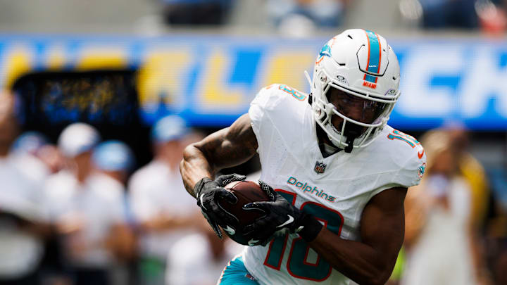 Miami Dolphins v Los Angeles Chargers