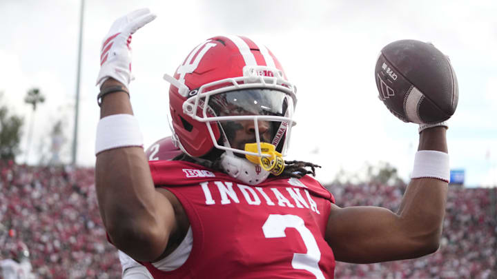 Indiana Hoosiers wide receiver Omar Cooper Jr. (3) celebrates a touchdown against Alabama in the 2026 Rose Bowl and quarterfinal game of the College Football Playoff.
