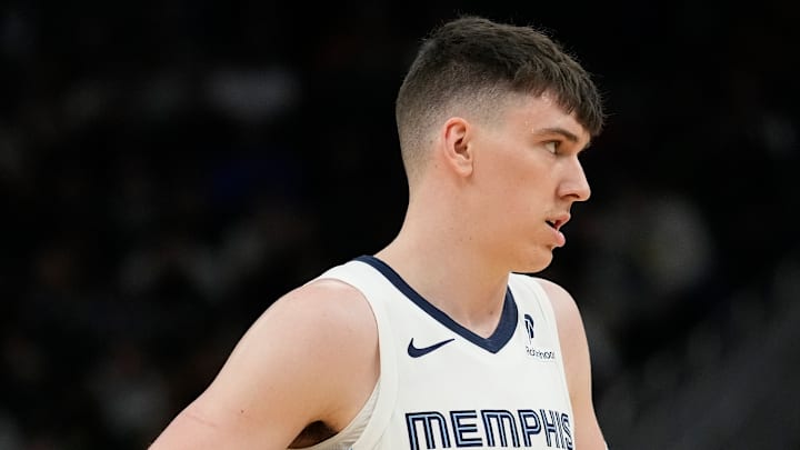 Memphis Grizzlies v Milwaukee Bucks