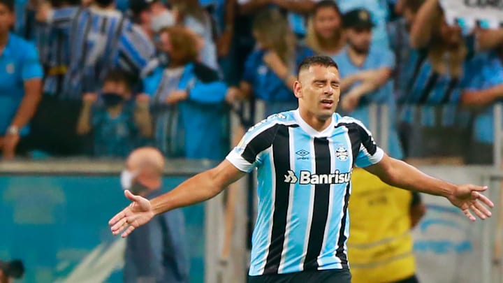 Diego Souza tem mais uma oportunidade de deixar a sua marca