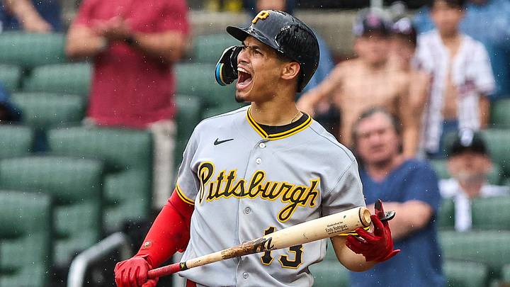 Jun 7, 2026; Cumberland, Georgia, USA; Pittsburgh Pirates catcher Endy Rodríguez (13) reacts to a strike against the Atlanta Braves during the ninth inning at Truist Park. Mandatory Credit: Jordan Godfree-Imagn Images Jun 7, 2026; Cumberland, Georgia, USA; Pittsburgh Pirates catcher Endy Rodríguez (13) reacts to a strike against the Atlanta Braves during the ninth inning at Truist Park. Mandatory Credit: Jordan Godfree-Imagn Images