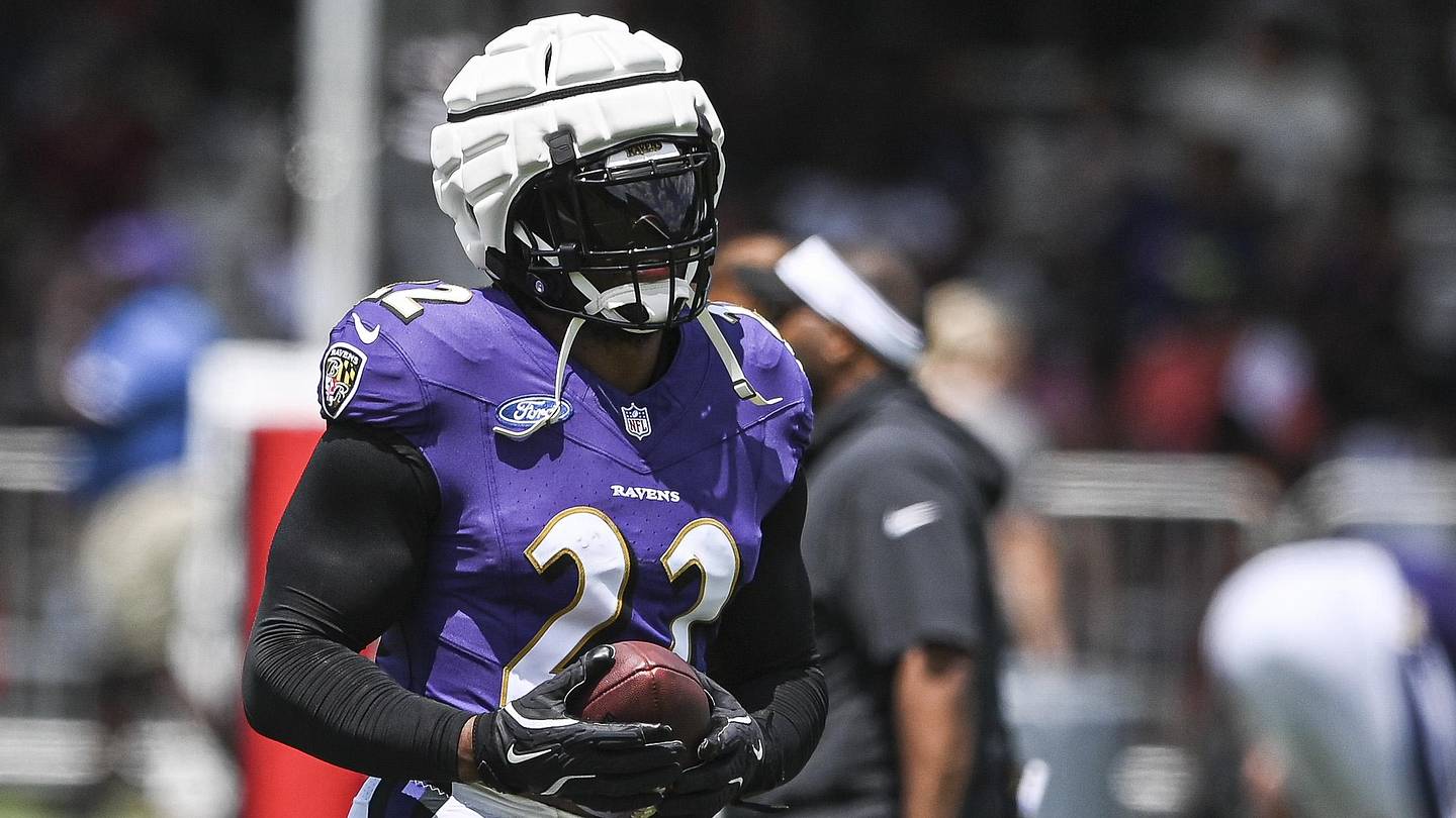 Baltimore Ravens RB Derrick Henry Playfully Downplayed Practice Injury Scare